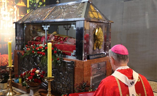 Nadbiskup Kutleša: "Narod koji sačuva savjest ima budućnost, makar prolazio putem križa"